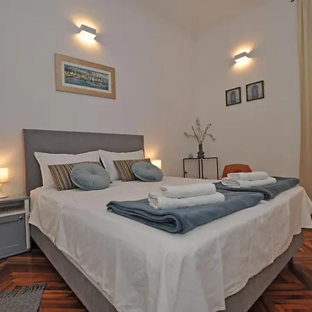 Apartament Moel Split