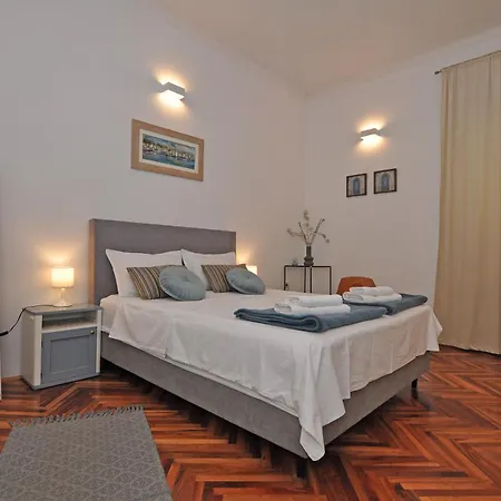 Moel Apartament