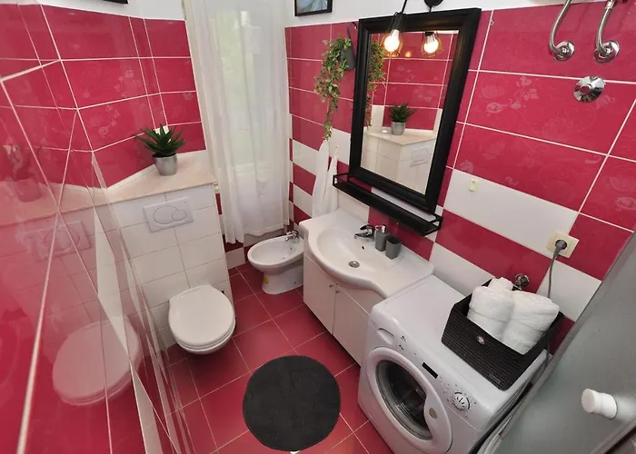 Moel Lejlighed Split